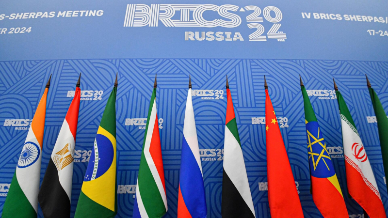 Ульянов заявил, что БРИКС демократичнее ЕС, НАТО и G7