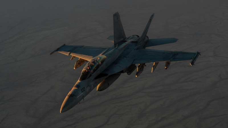 Хуситы заявили о сбитом истребителе США F-18