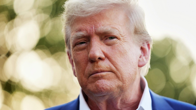 Трамп заявил Нетаньяху, что США больше не будут помогать Израилю, пишет WP