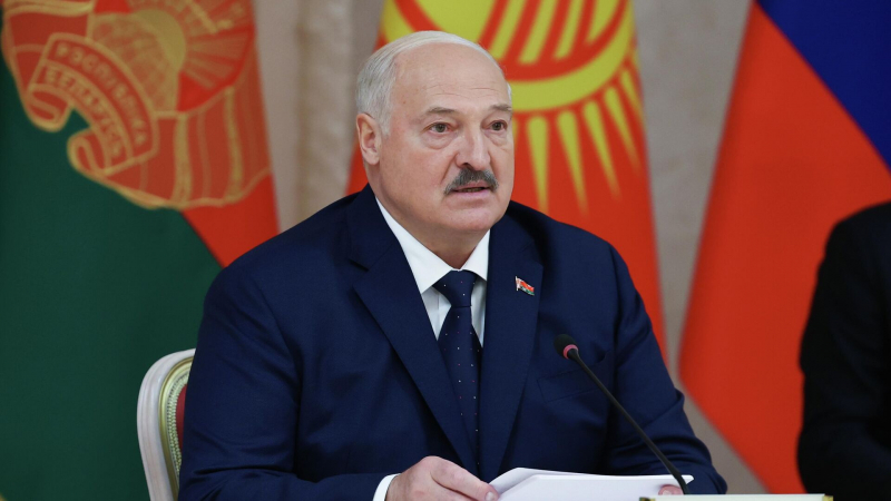 Лукашенко помиловал 16 осужденных