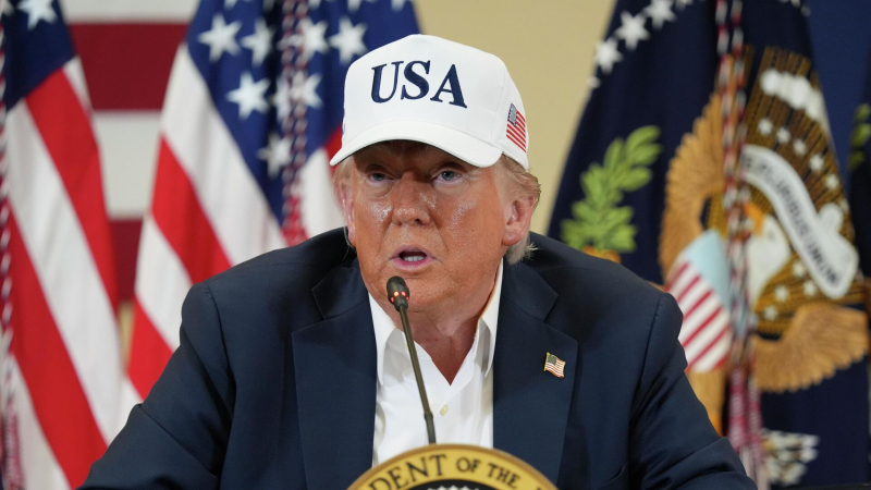 Трамп удовлетворен докладами о произошедшем год назад покушении