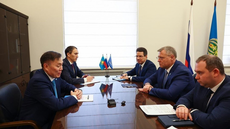 На границе Атырау и Астрахани создадут центр приграничной торговли